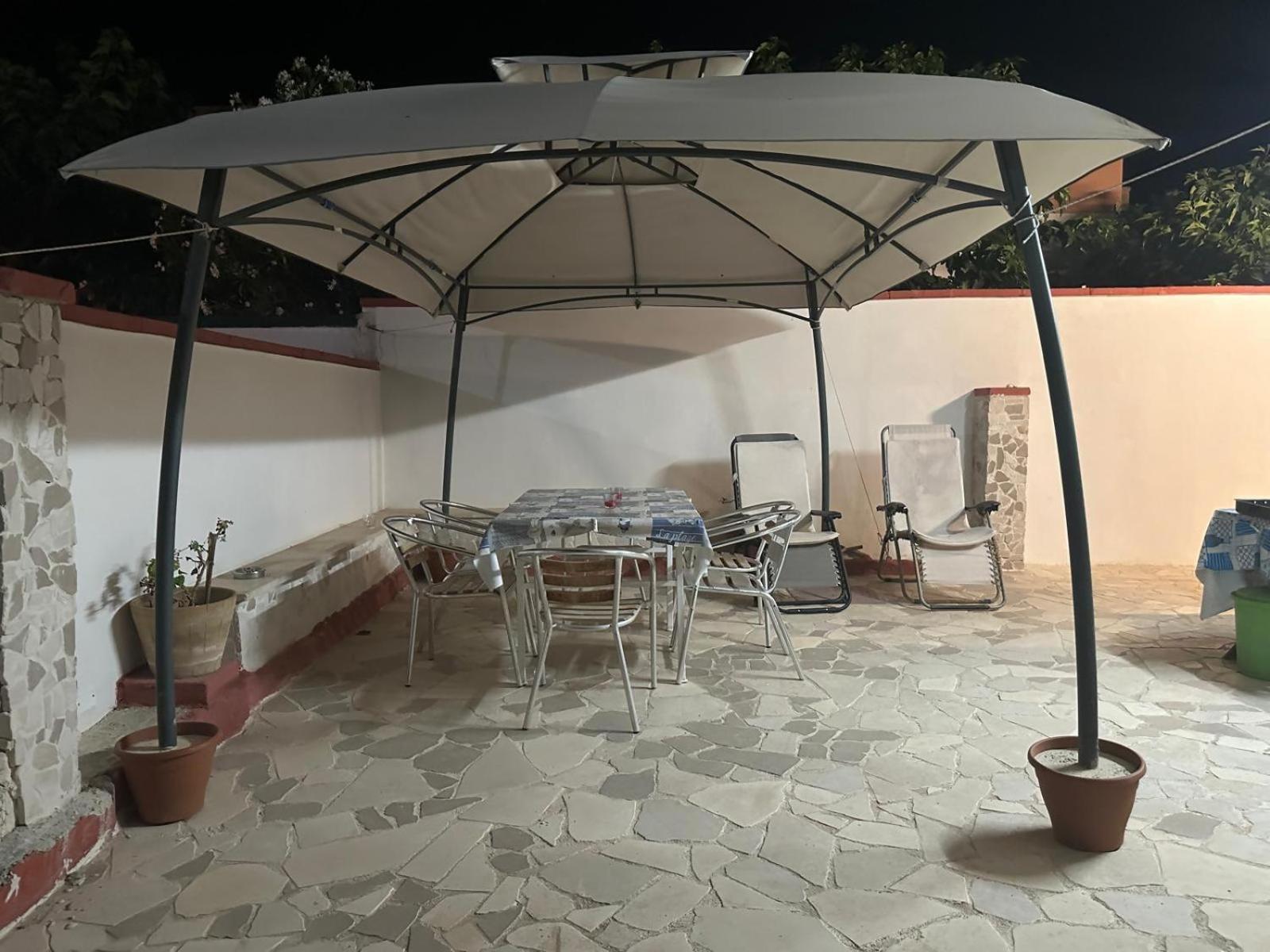 Villino Nausika Fronte Mare B *